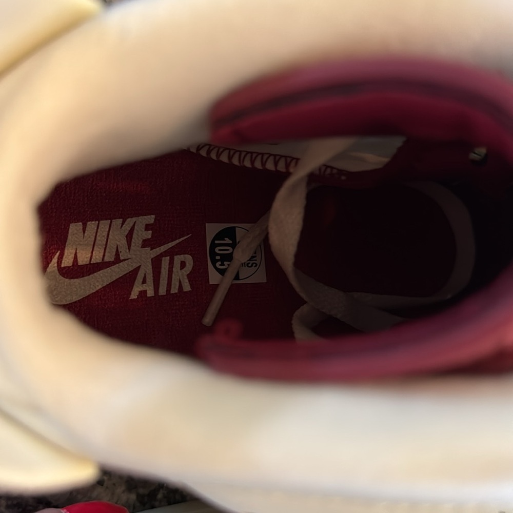 Air Jordan 6 Retro 2015 White and Maroon Sneakers 10.5 like new - Picture 14 of 16